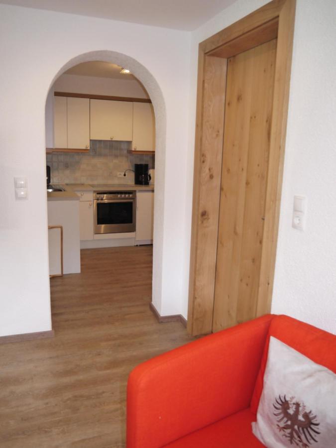 Haus Schmid Apartment Tobadill Exterior foto